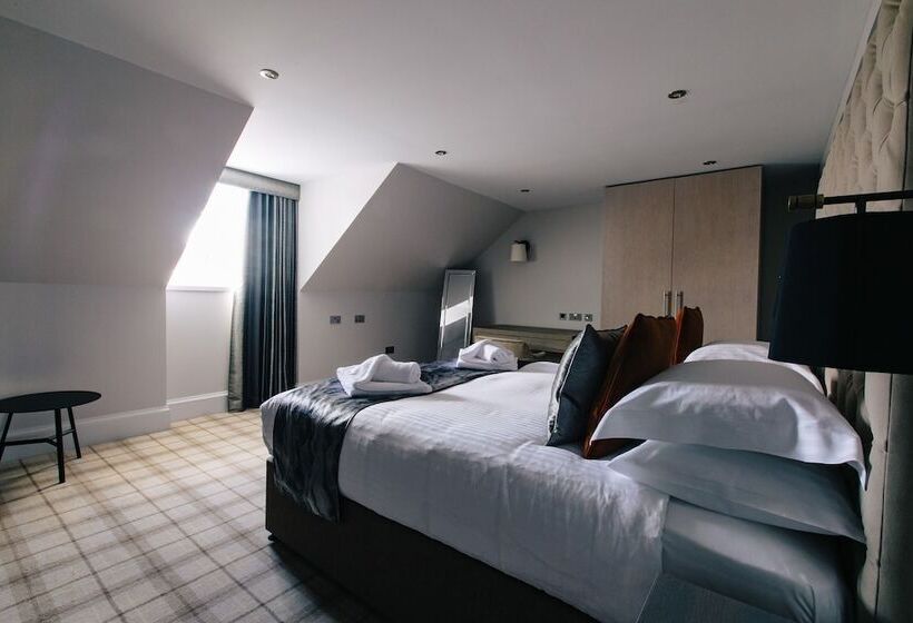 جناح, The Seafield Armscullen