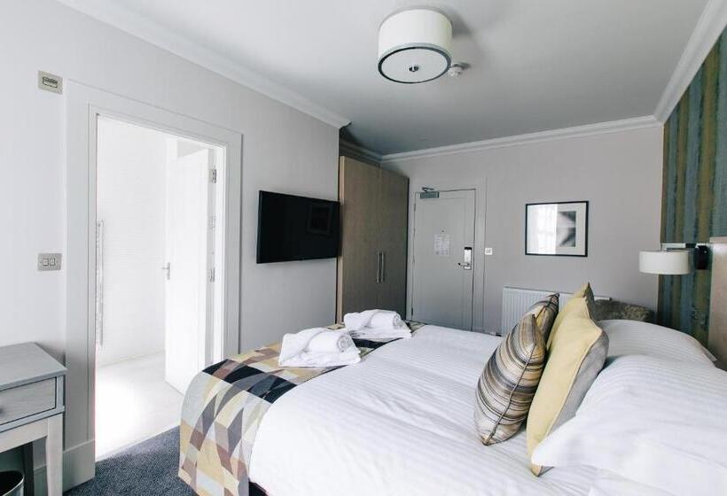 غرفة قياسية سرير كينج, The Seafield Armscullen