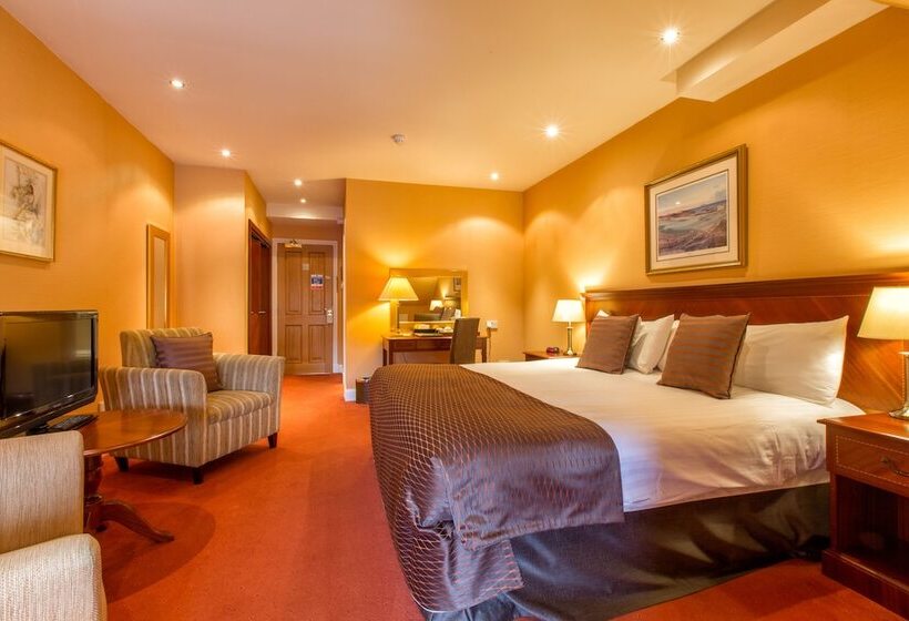 ジュニアスイート, Sherbrooke Castle