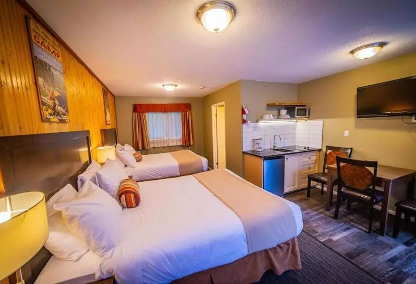 デラックスルーム, Alpine Inn & Suites