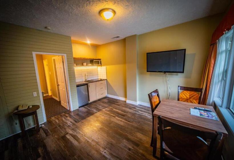 套房, Alpine Inn & Suites