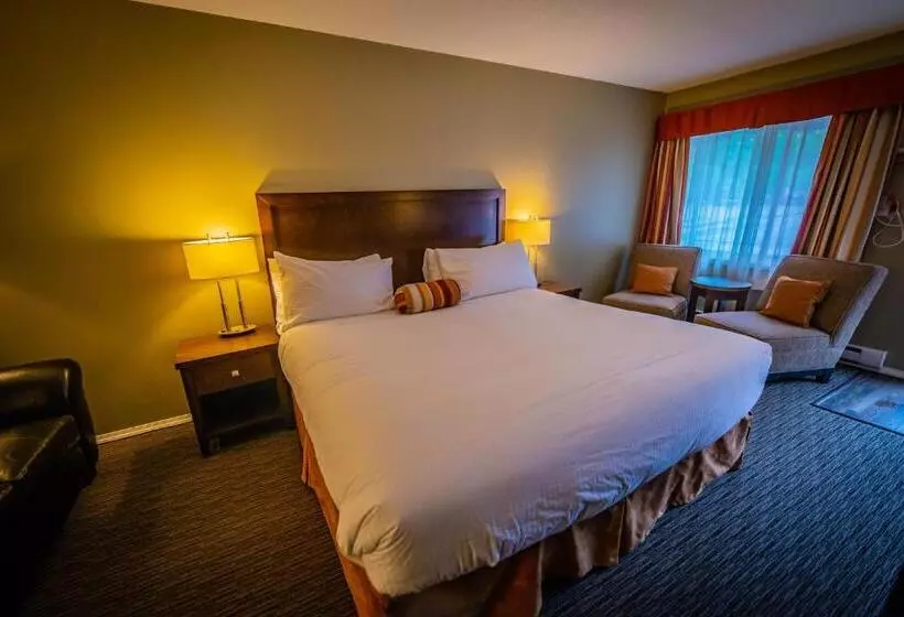 キングサイズベッドのスイートルーム, Alpine Inn & Suites