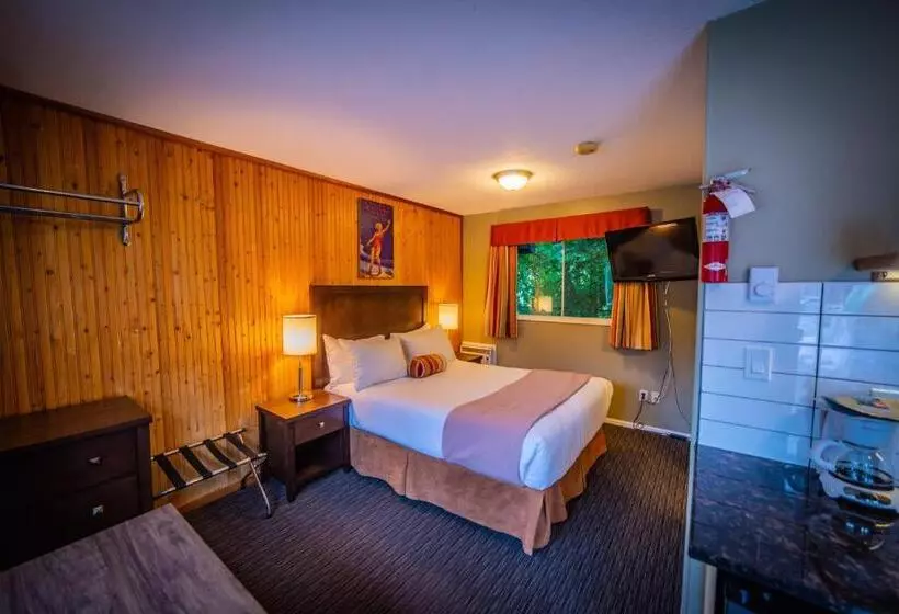 クイーンサイズベッドのスタンダードルーム, Alpine Inn & Suites