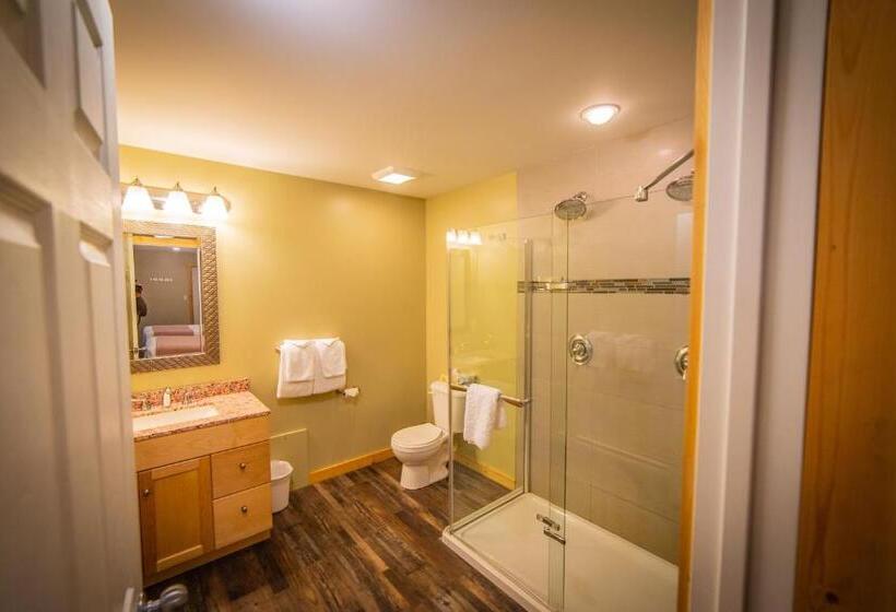 스위트, Alpine Inn & Suites