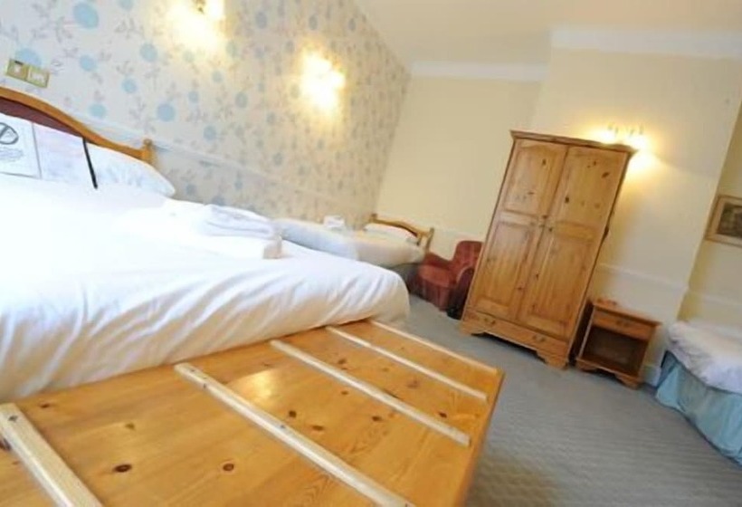 Семейный Номер, Talbot Hotel