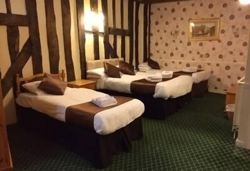 スタンダードトリプルルーム, Talbot Hotel