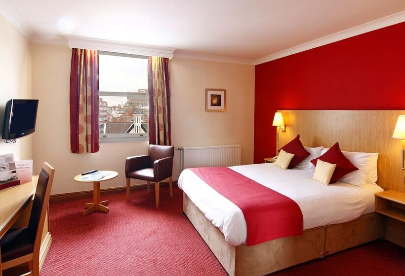 غرفة قياسية, The Royal Hotel Hull