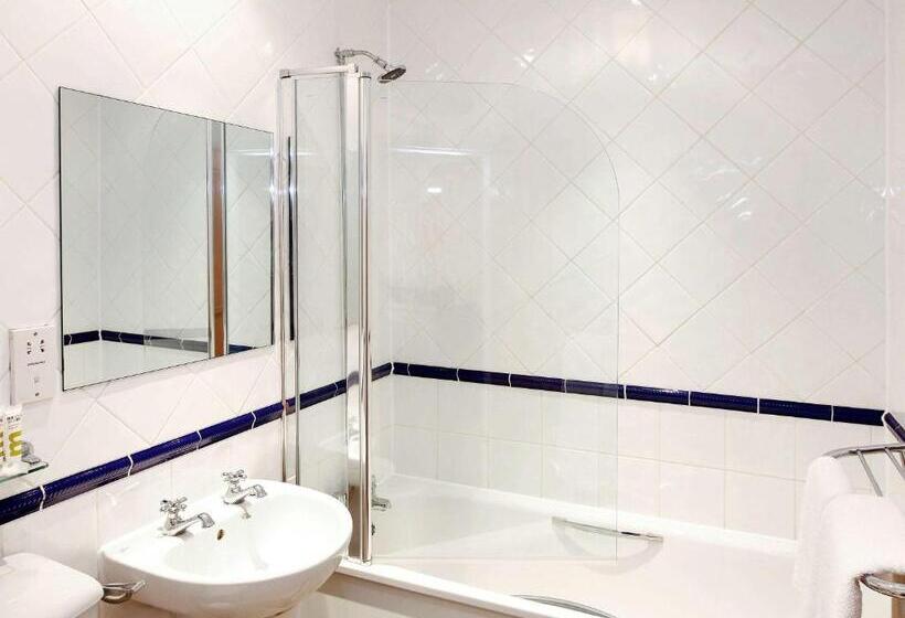 غرفة تنفيذية, The Royal Hotel Hull