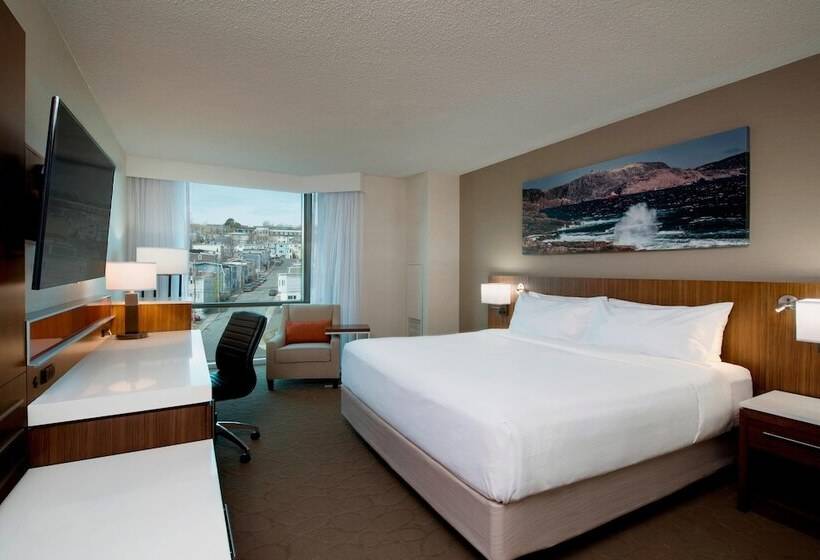Номер Премиум, Delta Hotels By Marriott St. John S Conference Centre