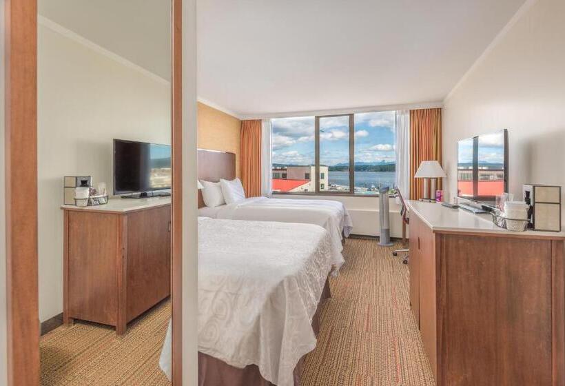 חדר סטנדרט עם מיטת קווין, Coast Discovery Inn