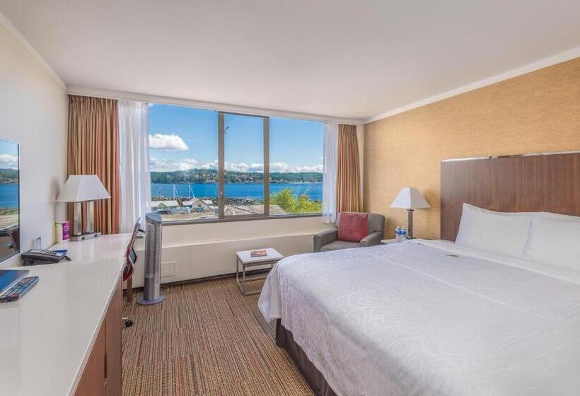 חדר סטנדרט עם מיטת קינג, Coast Discovery Inn