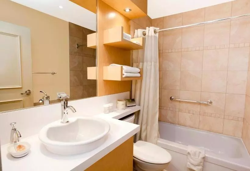 اتاق لوکس با تخت بزرگ, Du Vieux Quebec
