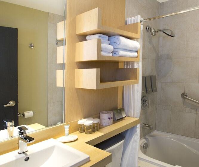 اتاق سوپریور, Du Vieux Quebec