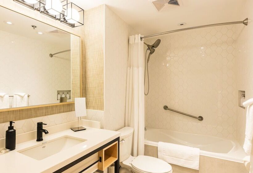 اتاق راحتی, Du Vieux Quebec