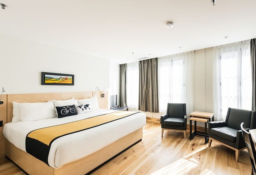 اتاق لوکس با تخت بزرگ, Du Vieux Quebec