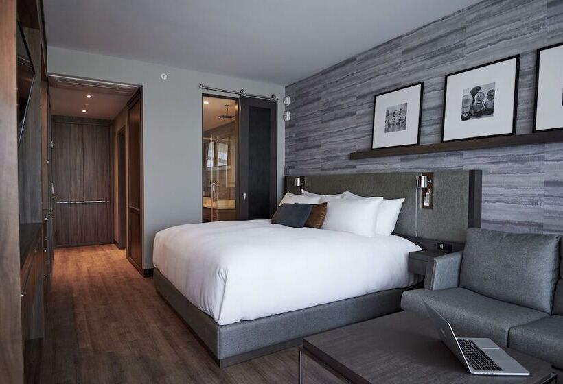 클래식 스위트, Entourage Surlelac