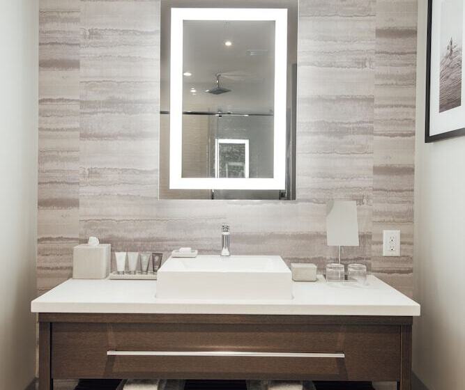 Family Suite, Entourage Surlelac