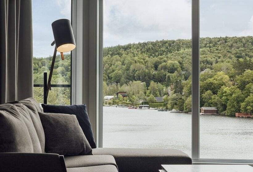Family Suite, Entourage Surlelac
