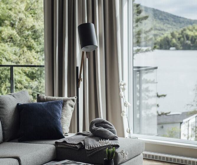 클래식 스튜디오, Entourage Surlelac