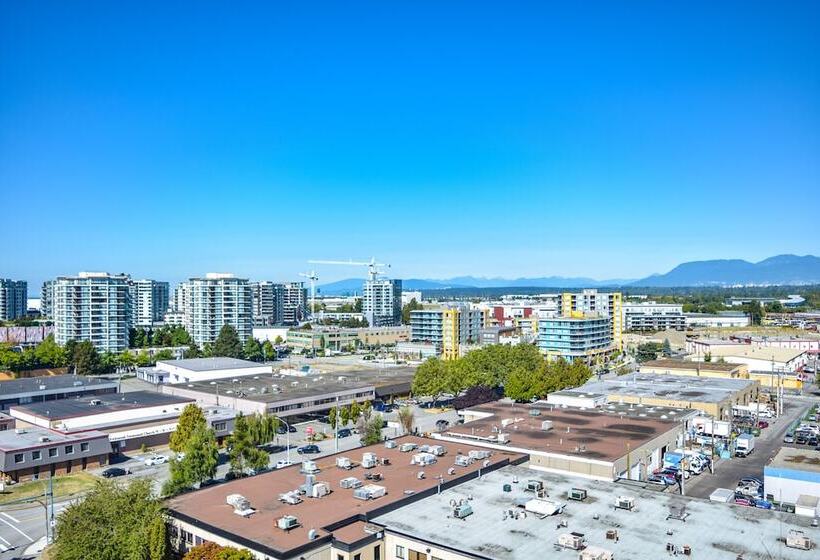 スイート, Hilton Vancouver Airport