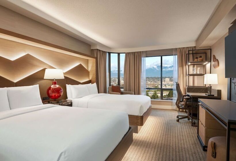 스탠다드 룸 더블 침대 2개, Hilton Vancouver Airport