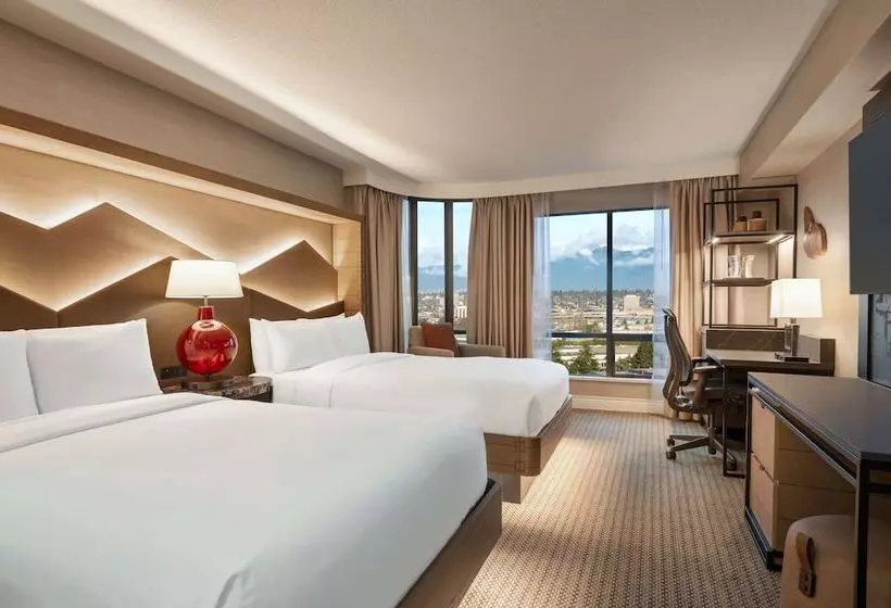 اتاق استاندارد با 2 تخت دوبل, Hilton Vancouver Airport