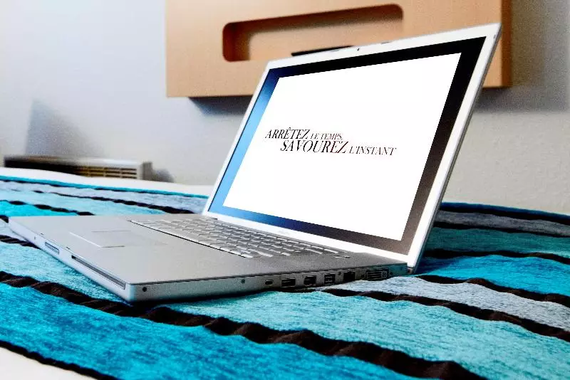 سوئیت با تخت بزرگ, Hilton Vancouver Airport