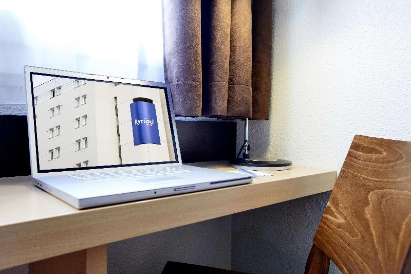 스위트 킹사이즈 침대, Hilton Vancouver Airport