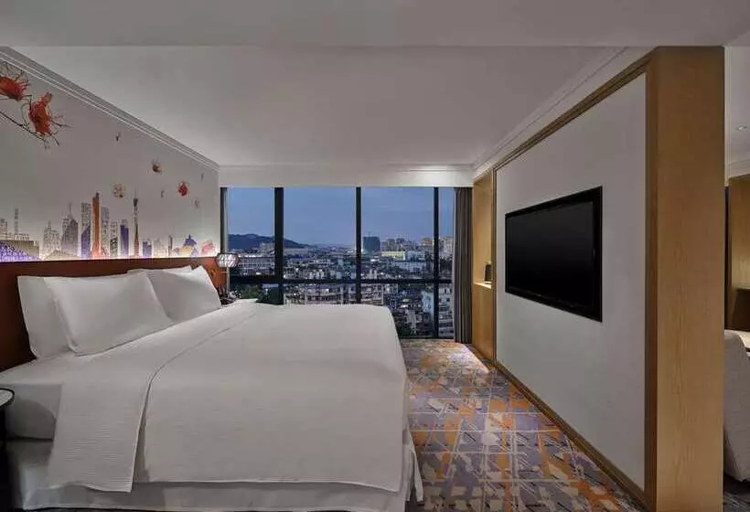 سوئیت جونیور با تخت بزرگ, Hilton Vancouver Airport