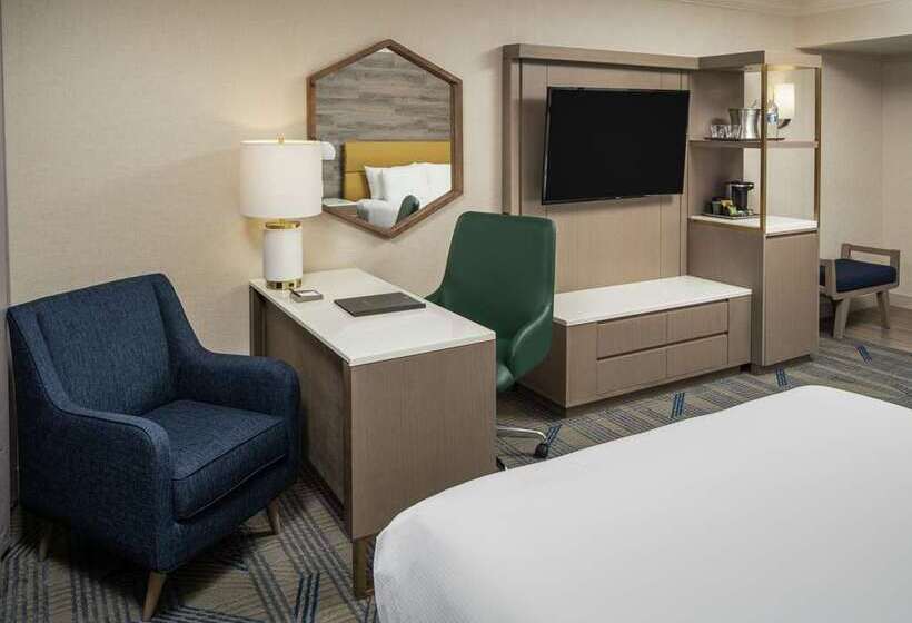 Номер Стандарт, Hilton Vancouver Airport