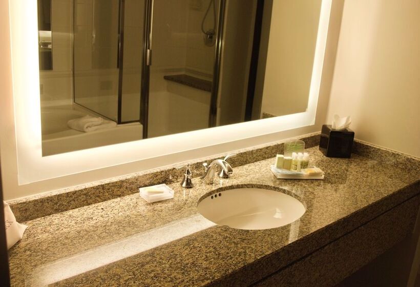 Номер Стандарт, Holiday Inn Vancouver Airport Richmond, An Ihg