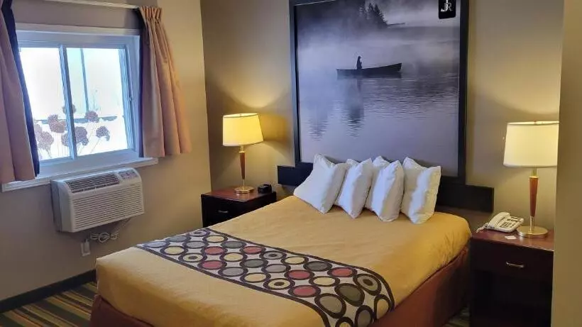 スタンダードルーム, Jolly Roger Inn & Resort