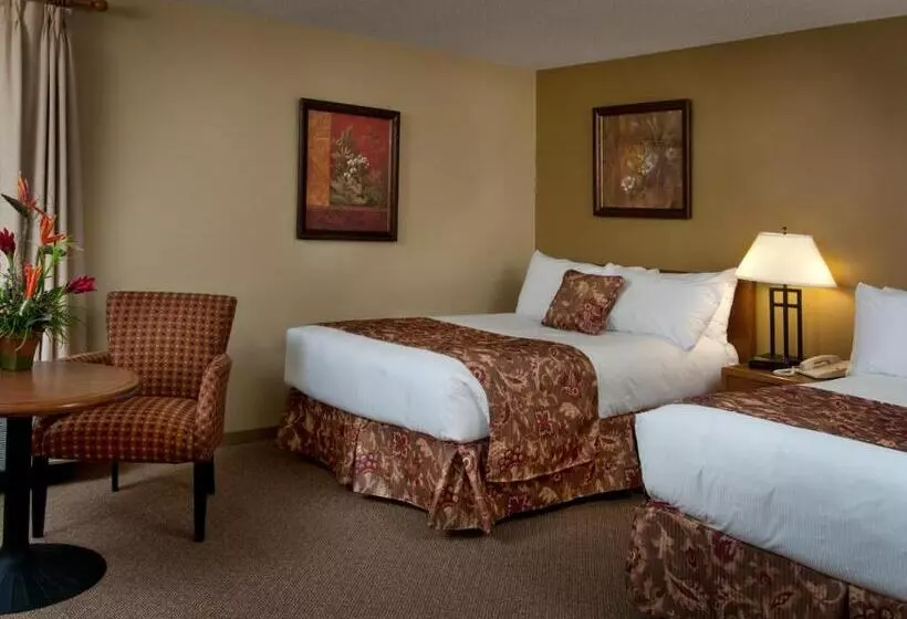 ２ダブルベッドのスタンダードルーム, Maritime Inn Antigonish