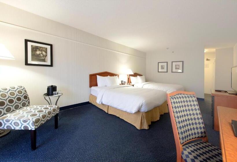 חדר סטנדרט שתי מיטות זוגיות, Toronto Don Valley Hotel And Suites