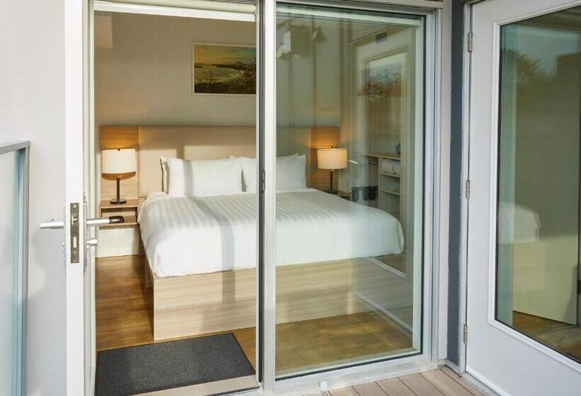 اتاق استاندارد سه تخته با چشم‌انداز باغ, Pacific Sands Beach Resort