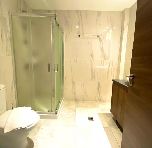 سوییت, Eleonora Hotel Apartments