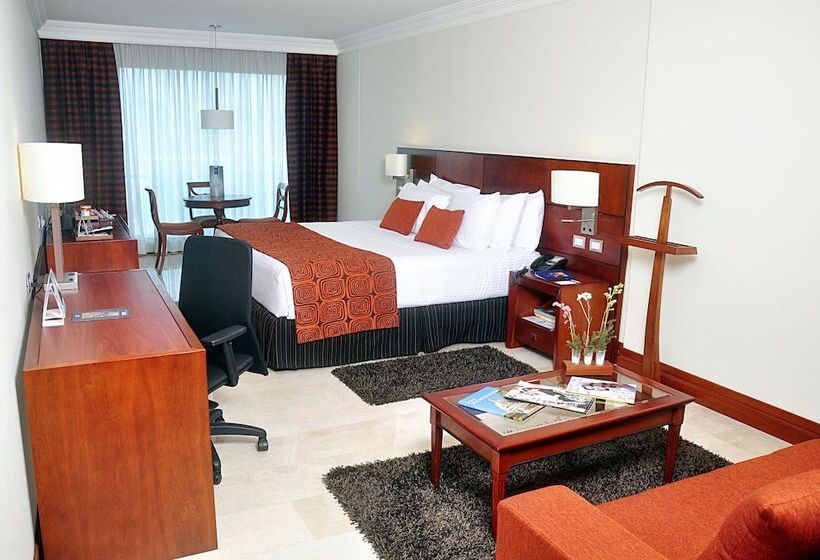 חדר סופריור, Dann Carlton Bucaramanga