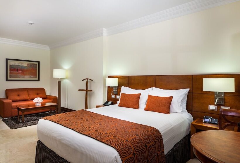 חדר סופריור, Dann Carlton Bucaramanga