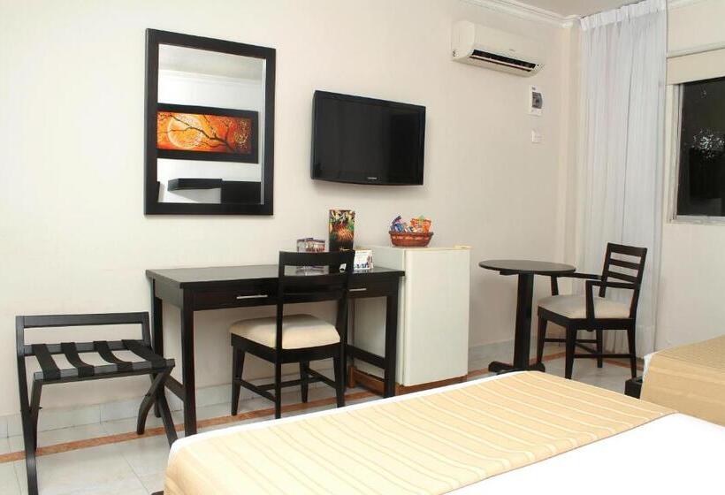 Номер Стандарт, Genova Centro