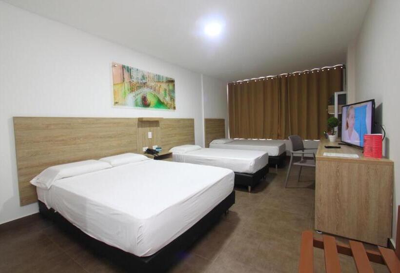 Номер Стандарт Трехместный, Genova Centro