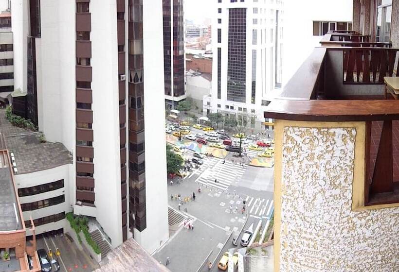 Четырехместный Номер Стандарт, Gran