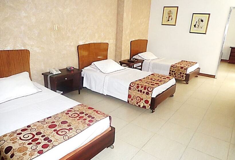 Четырехместный Номер Стандарт, Gran