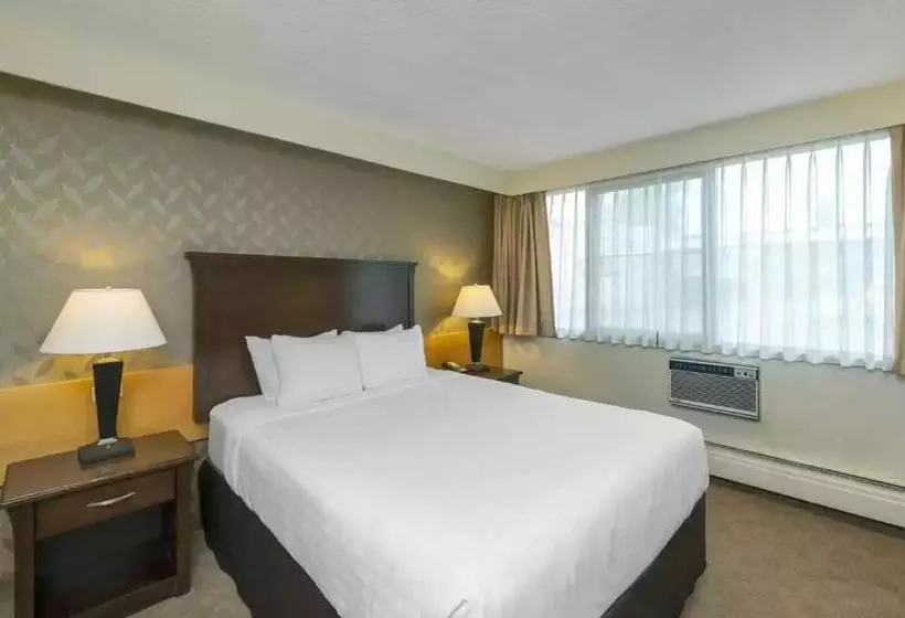سوییت, Prestige Riverside Lodge Quesnel