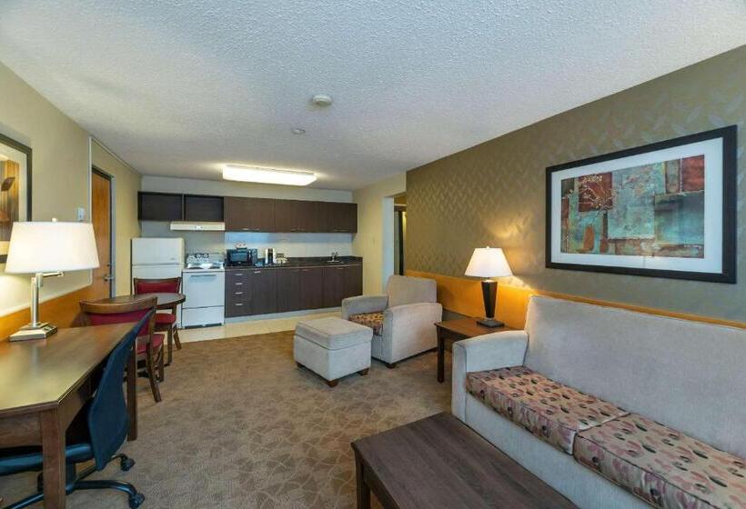 جناح, Prestige Riverside Lodge Quesnel