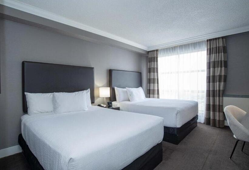 جناح, Sandman Signature Mississauga