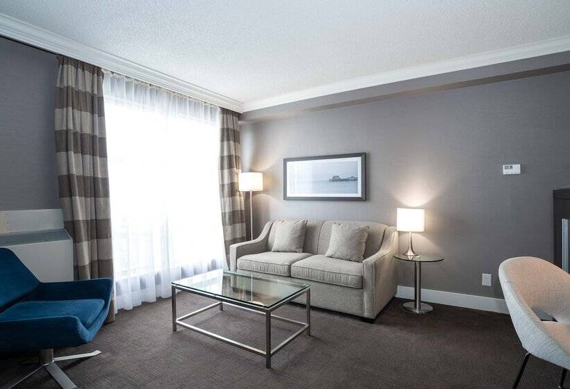 جناح إدارى, Sandman Signature Mississauga