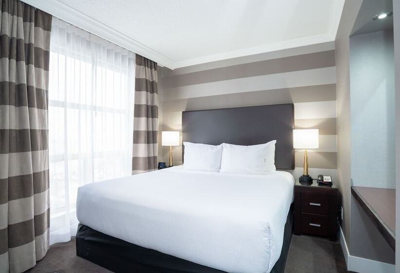 סוויטה, Sandman Signature Mississauga