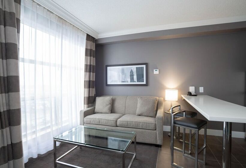 جناح, Sandman Signature Mississauga