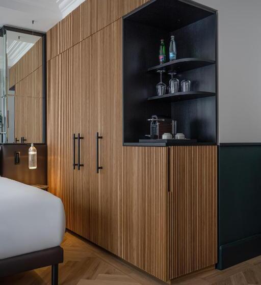 سوییت جونیور, Almanac X Alcron Prague