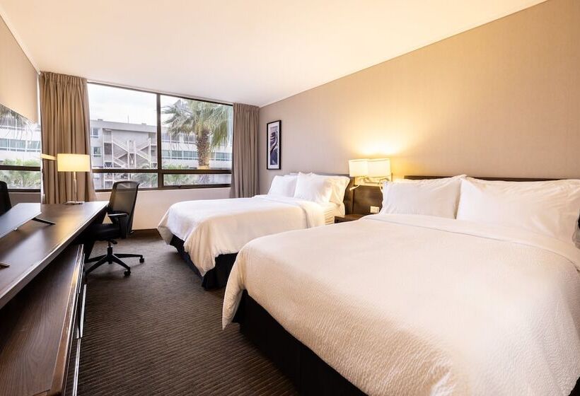 带2个双人床的标准工作室, Holiday Inn Express   Iquique, An Ihg